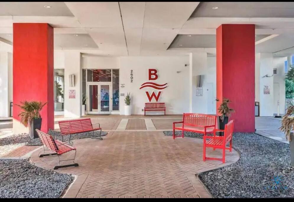 Ocean Views - Pool & Gym - Pet Friendly - Close To Beach Hallandale Beach Kültér fotó