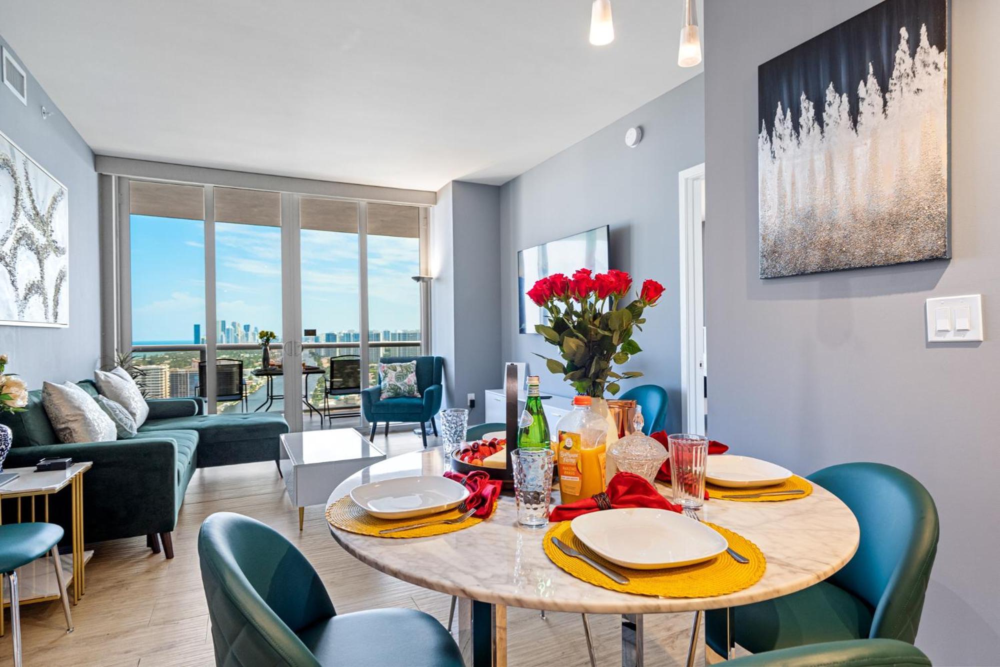 Ocean Views - Pool & Gym - Pet Friendly - Close To Beach Hallandale Beach Kültér fotó