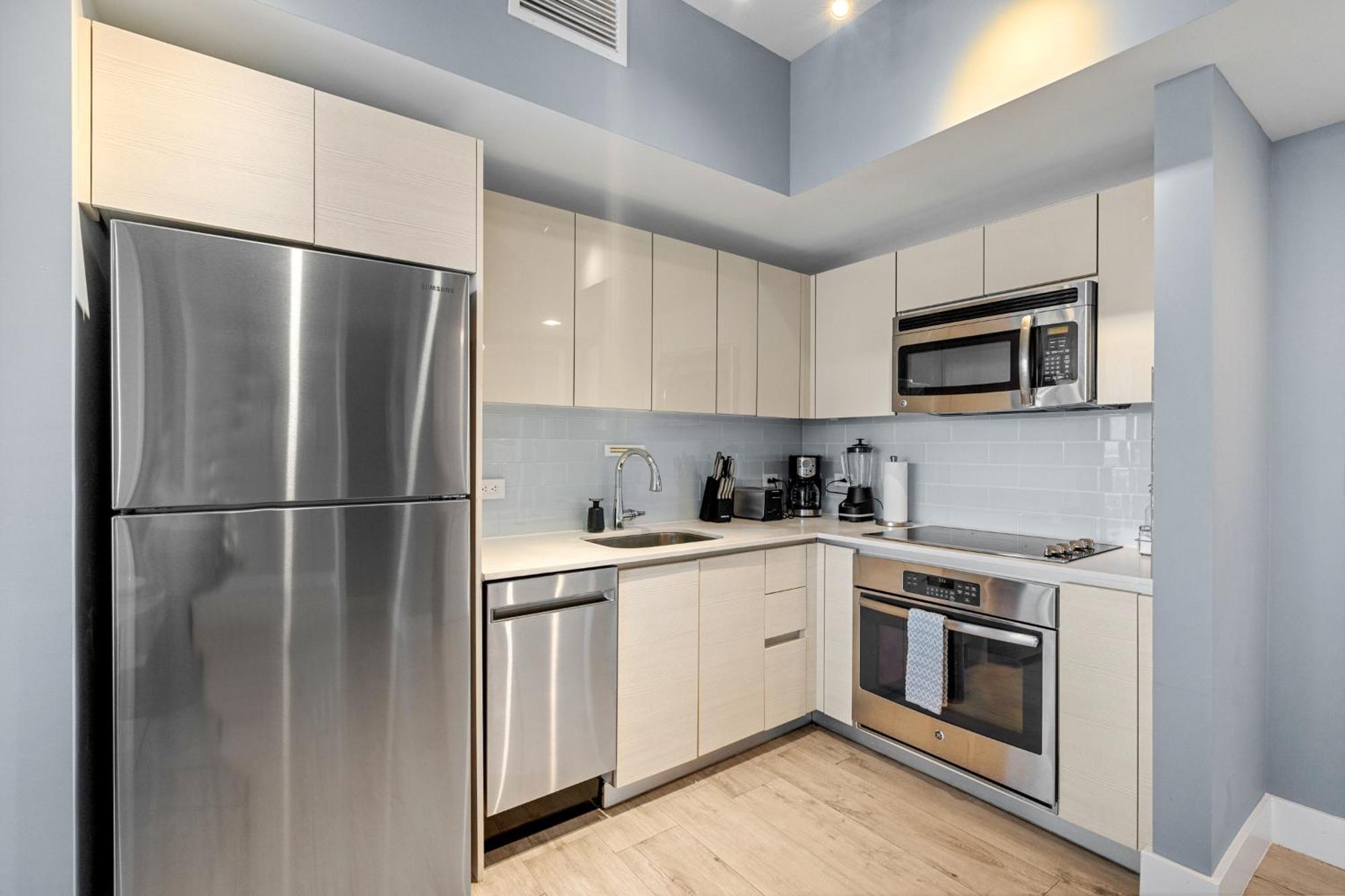 Ocean Views - Pool & Gym - Pet Friendly - Close To Beach Hallandale Beach Kültér fotó