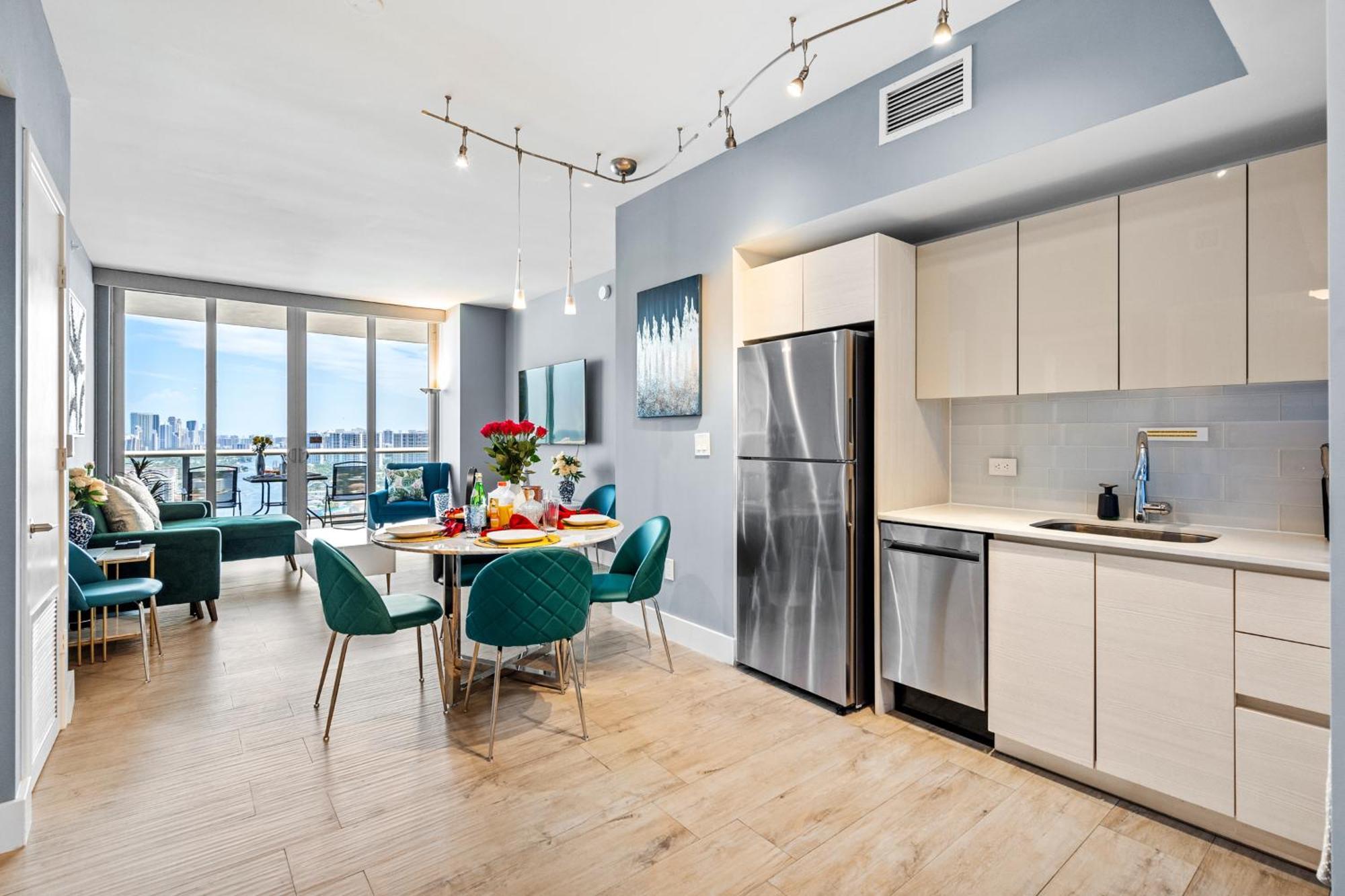 Ocean Views - Pool & Gym - Pet Friendly - Close To Beach Hallandale Beach Kültér fotó
